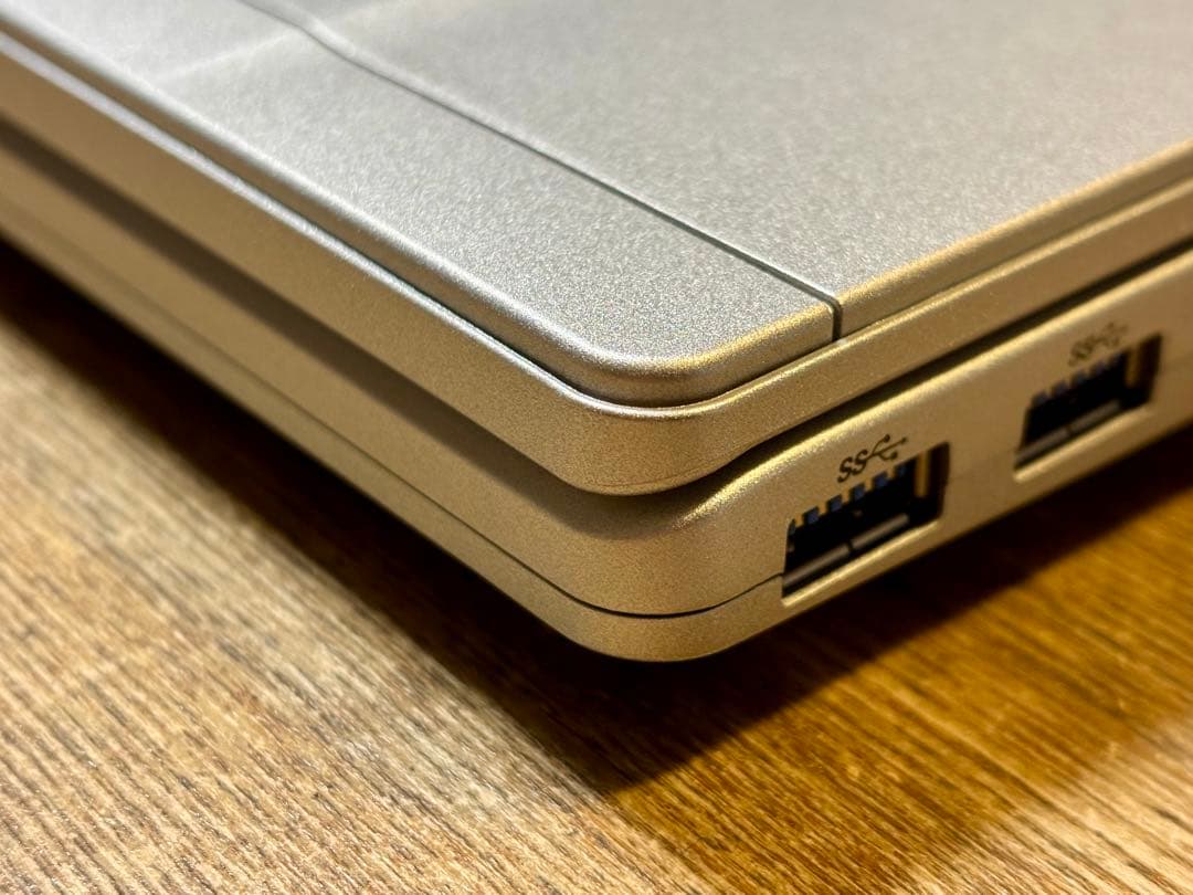 Panasonic CF-SV9RFLVS ノートPC 本体　LTE対応