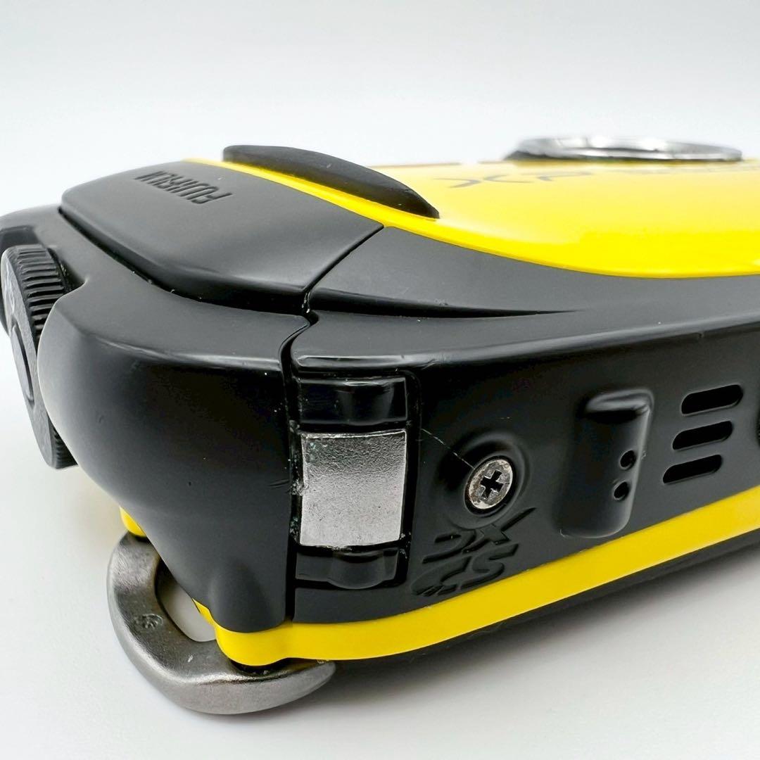 【完動品】FUJIFILM FinePix XP80 防水 コンデジ 動作確認済
