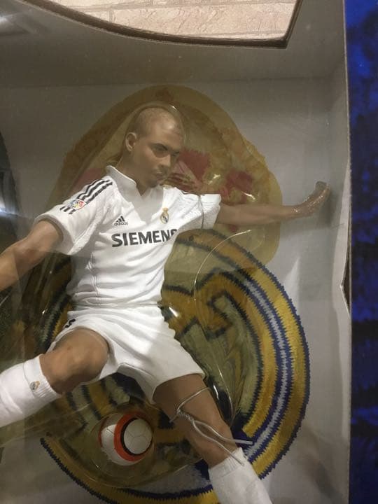 ★レア★「超常現象・怪物」と呼ばれたブラジルのロナウド9です。