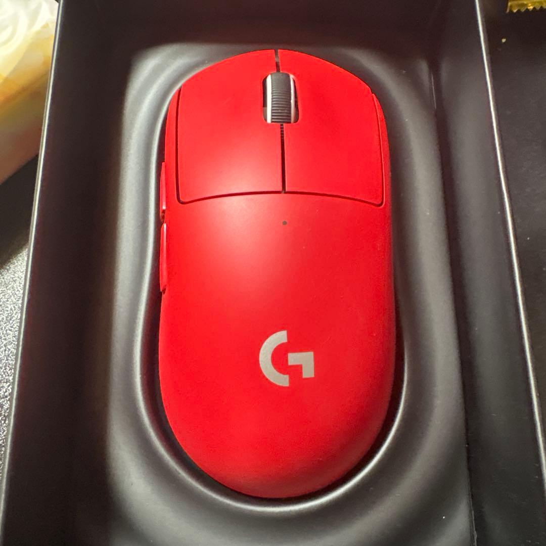 Logicool Goro superlight マゼンタ