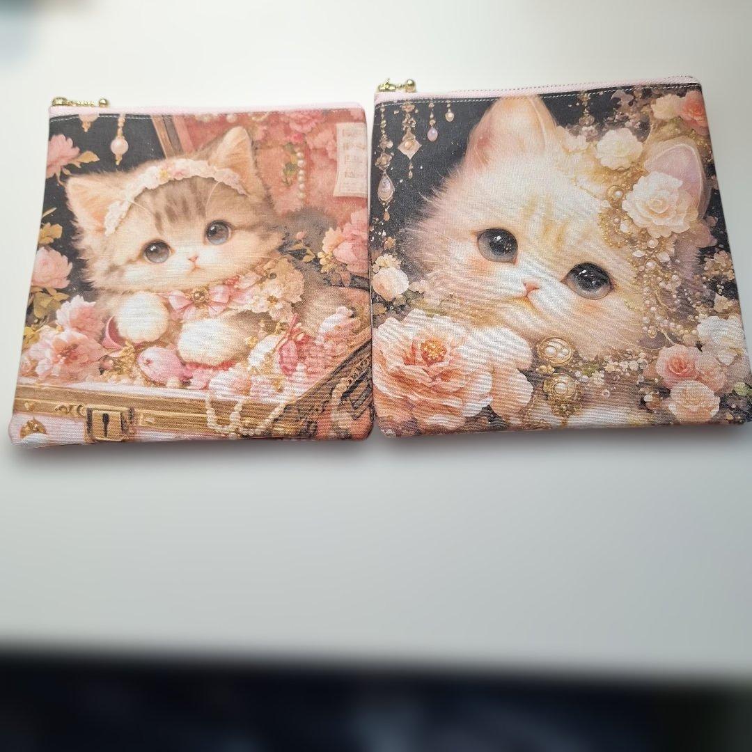 ねこパネル生地　ハンドメイド　フラットポーチ