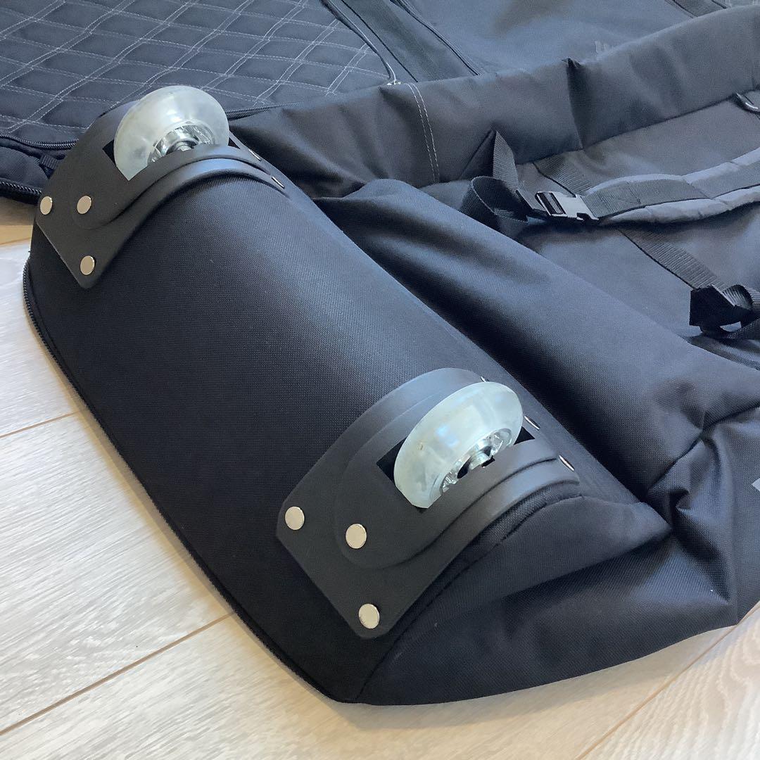 057 COMFY ウィーリー キャリースノーボードバッグキャスター150