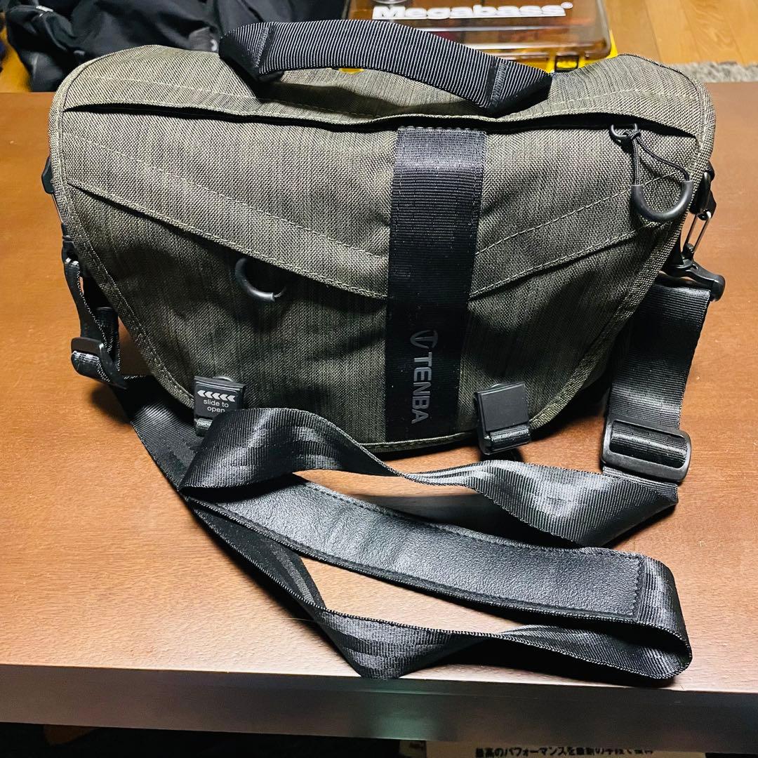 SONY a6600 単焦点レンズ3個　その他多数！　美品