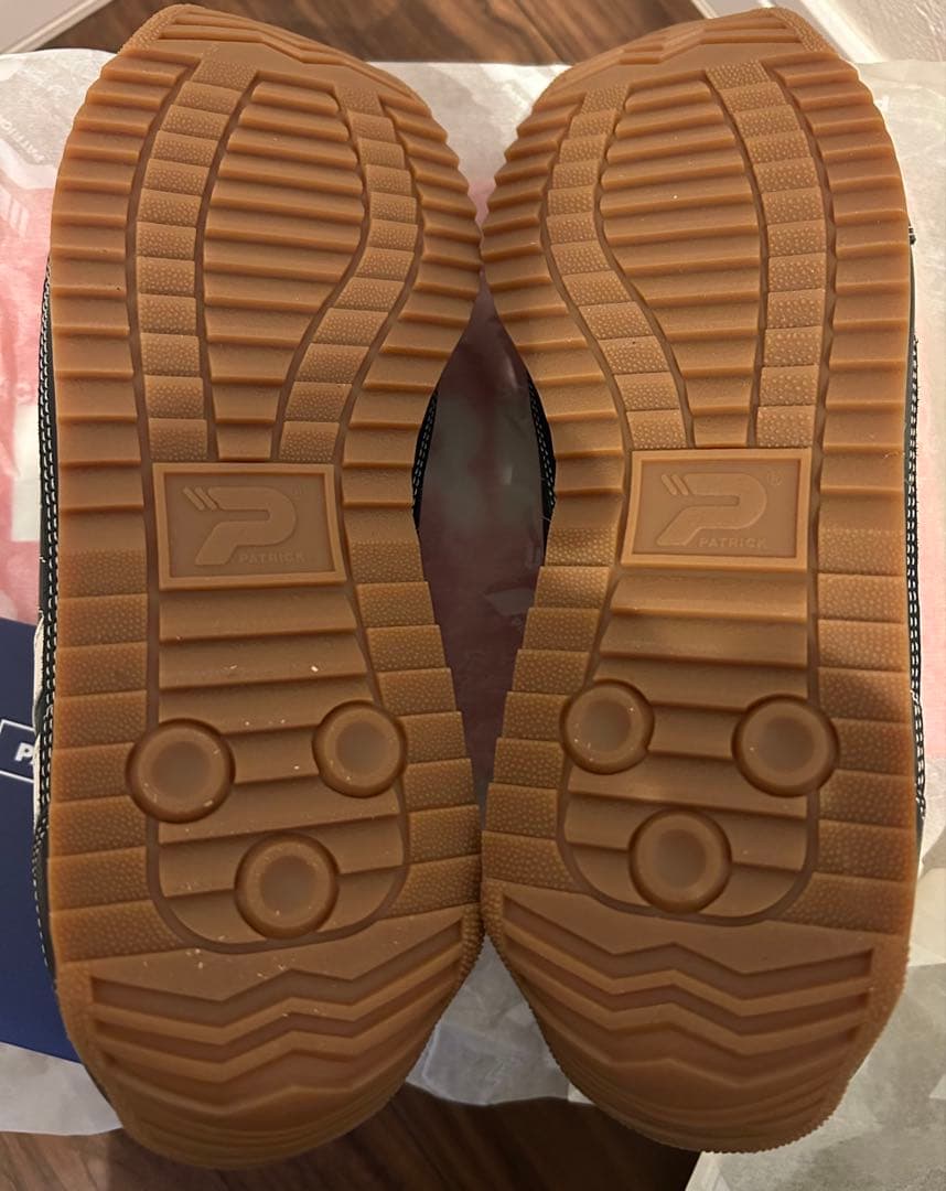 な*お様 格安スタート　新品　未使用　パトリック　スニーカー　マラソン　NVY