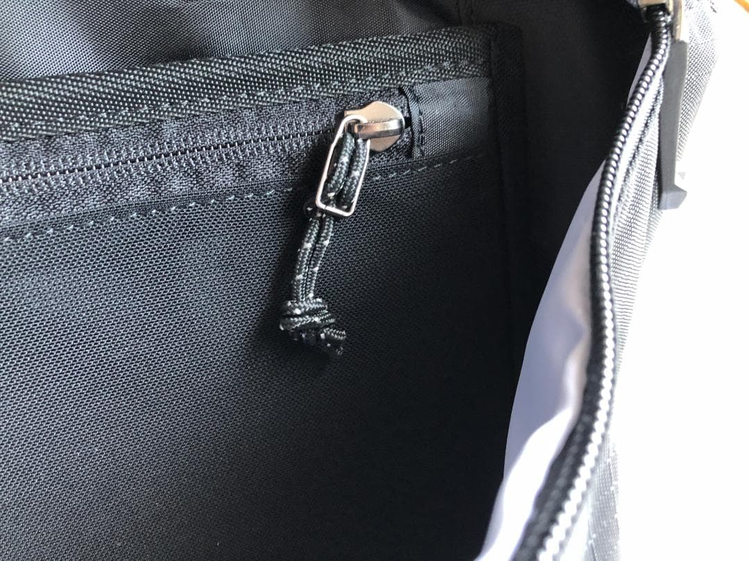 バッグ ARC'TERYX GRANVILLE 10 COURIER BAG