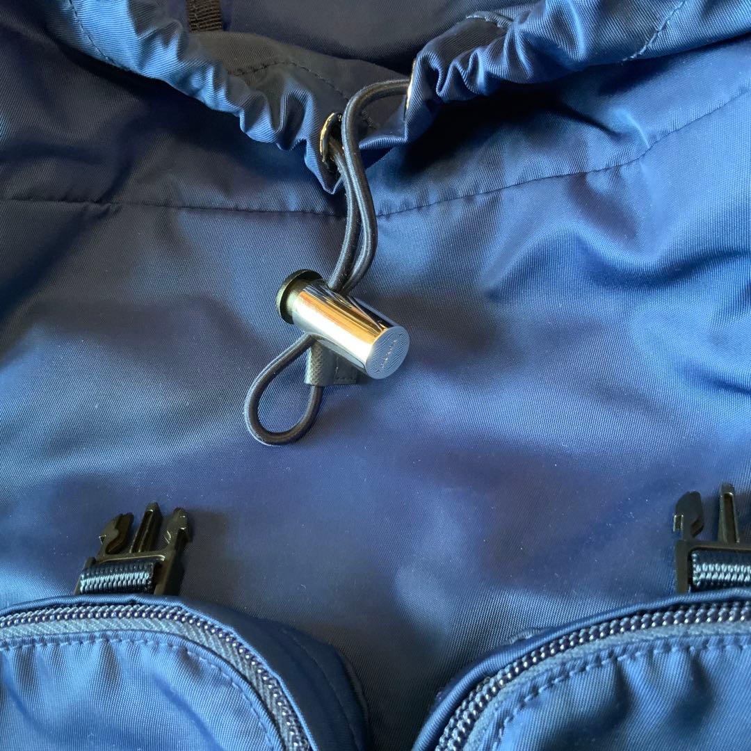 希少【PRADA】 ネイビー ナイロン バックパック 三角ロゴ