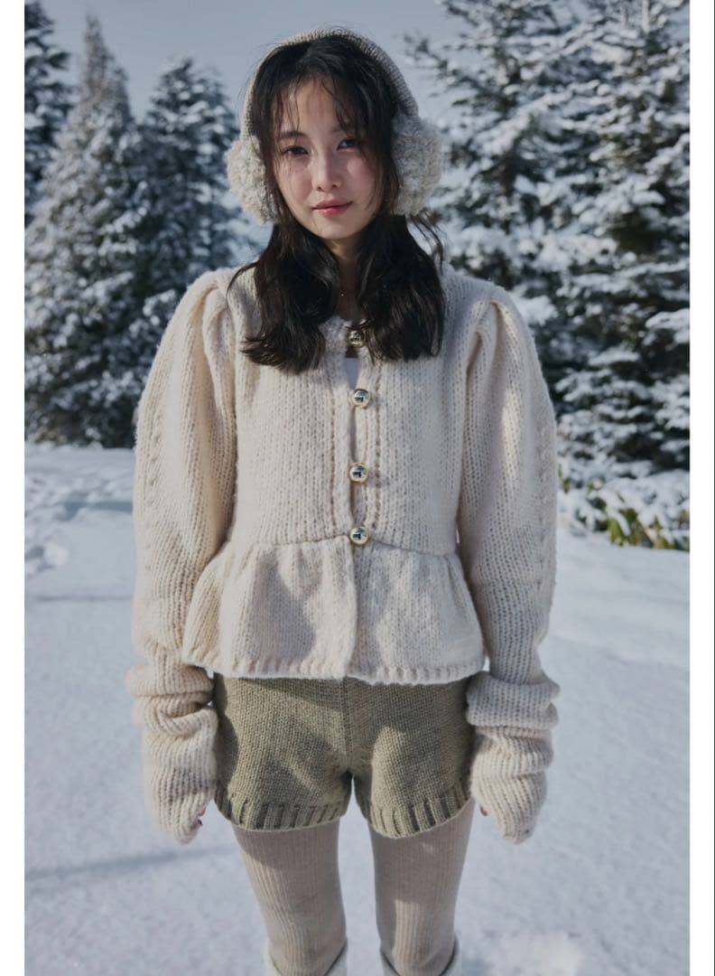 トップス Andqual / gold button puff sleeve knit