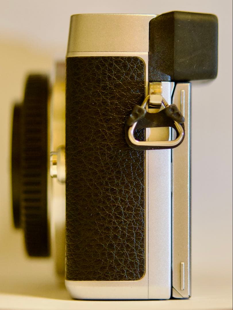 パナソニック LUMIX DMC-GX7MK2ボディ＋純正バッテリx２他付属品