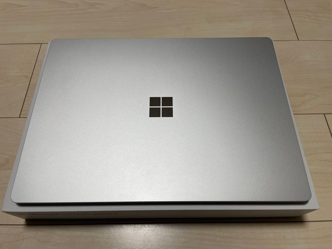 【美品】Surface Laptop 5 13.5インチ 8GB 256GB