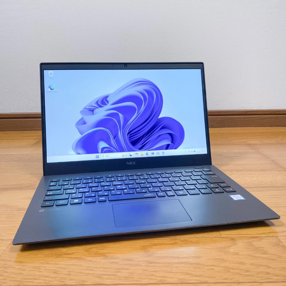 【ジャンク】NEC LaVie 8世代i5 NVMeSSD搭載ノートパソコン