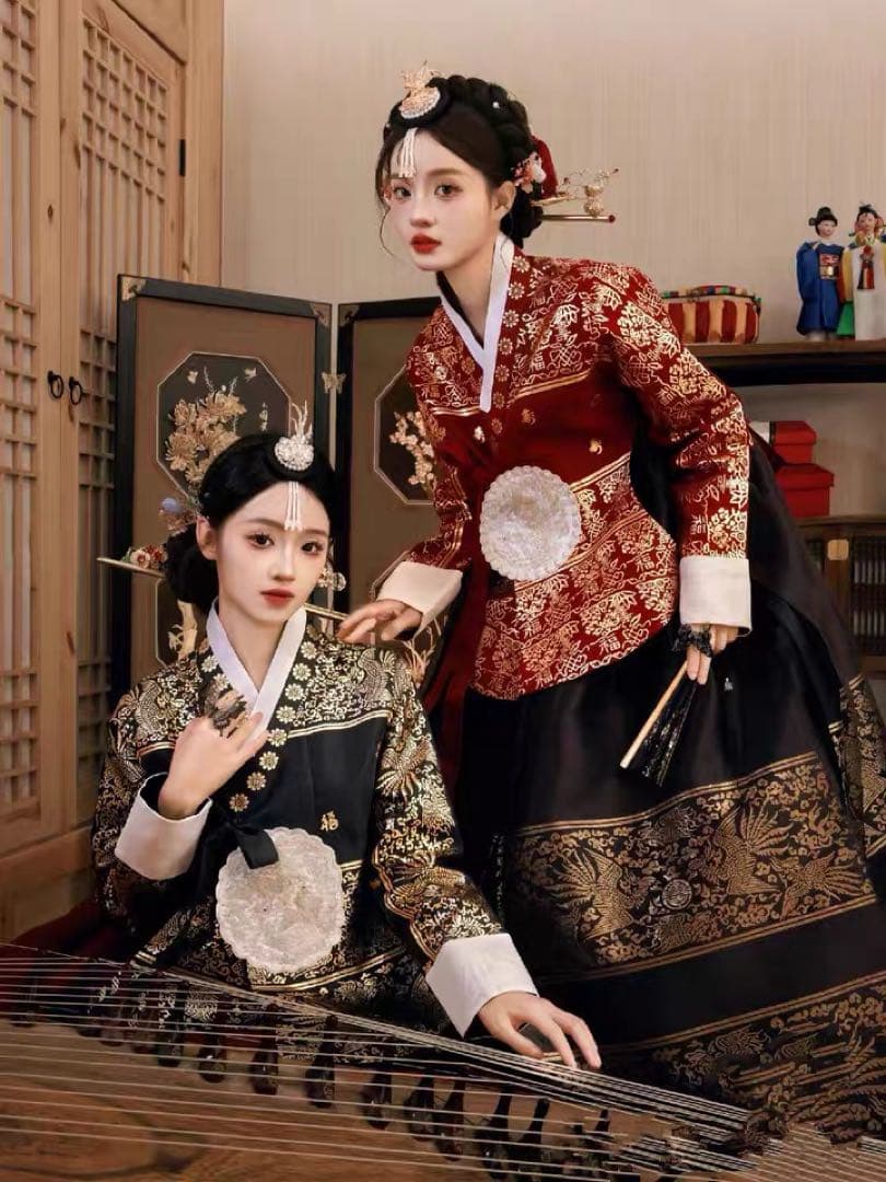 COCOMOMO伝統韓服 上黒下赤セット宮廷韓服タンウィ