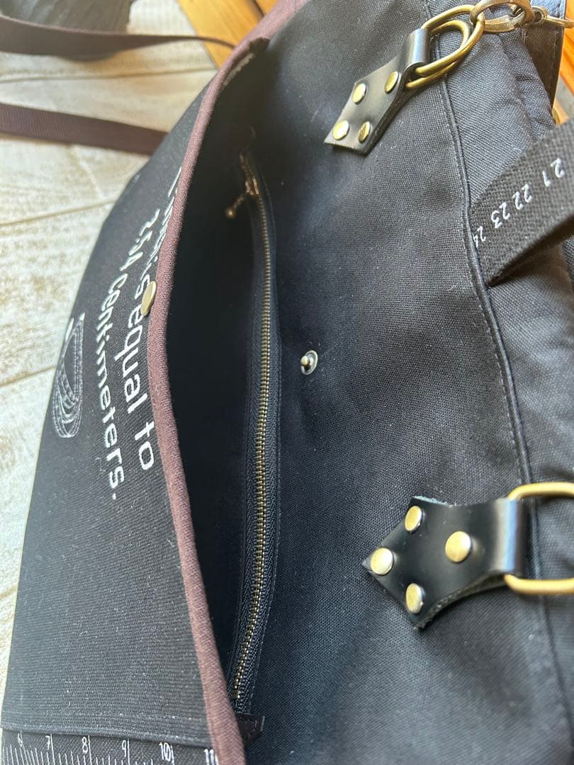 fucy♡ニューム口金バッグ★イケメンバッグ(* 'ᵕ' )☆