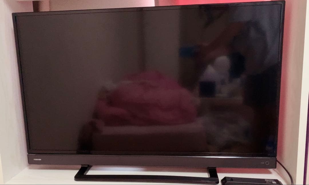 【送料込1.5万円以内】TOSHIBA 40インチテレビ 本体