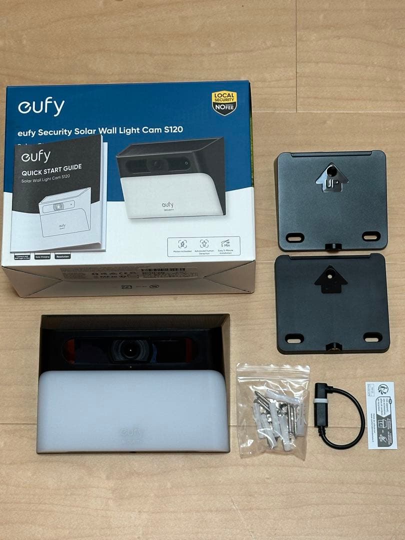 【開封済・未使用】Anker Eufy Solar Cam S120