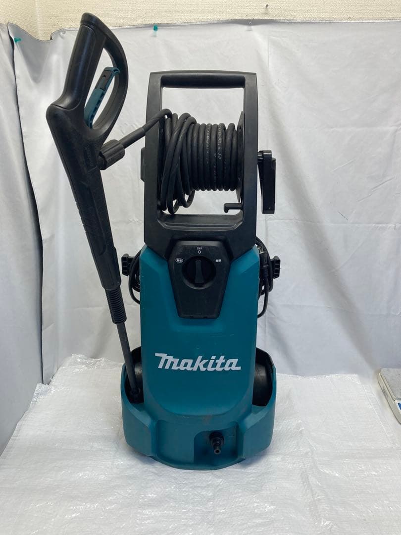 Makita マキタ　高圧洗浄機　MHW0820