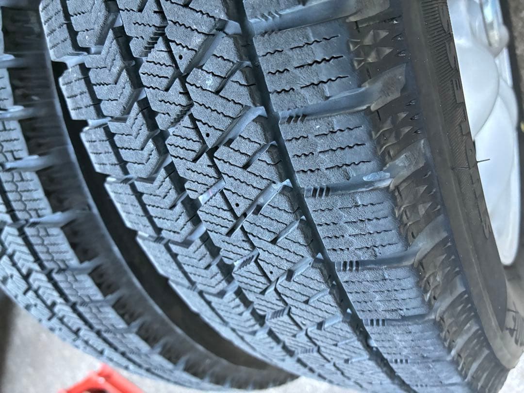 MINILITEミニライト ブリザックVRX2 155/65r14 スタッドレス