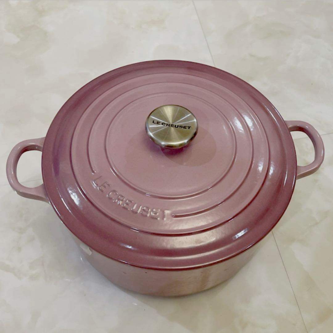 ル・クルーゼ ココット　ロンド　モーヴピンク　鍋　限定カラー