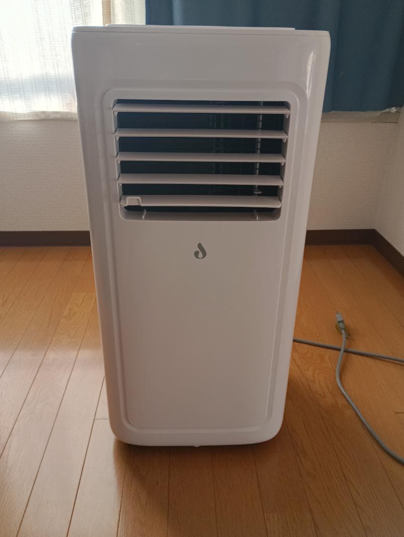 窓用エアコン 冷房機能付き ホワイト