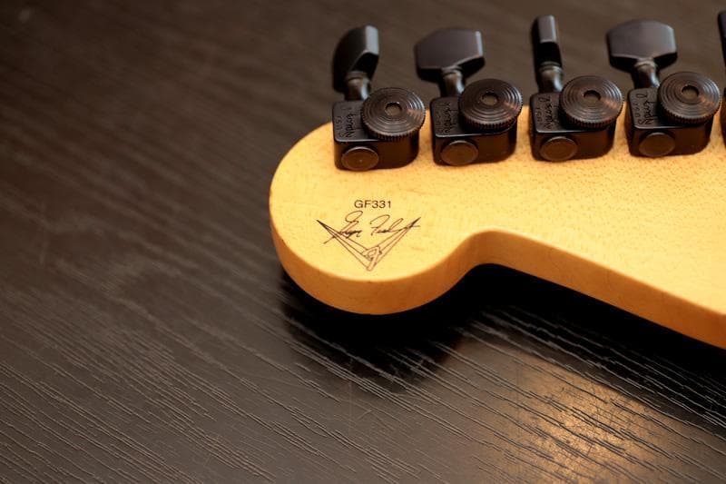 ギター 2005 Fender Custom Shop Stratocaster