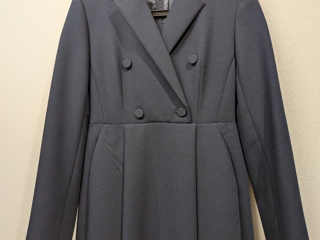 COLUMN　襟付きシェイプワンピース