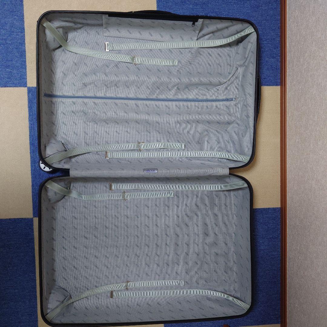 リモワ　RIMOWA スーツケース　サルサ　4輪　黒　　Ｌサイズ　(凹み有り)