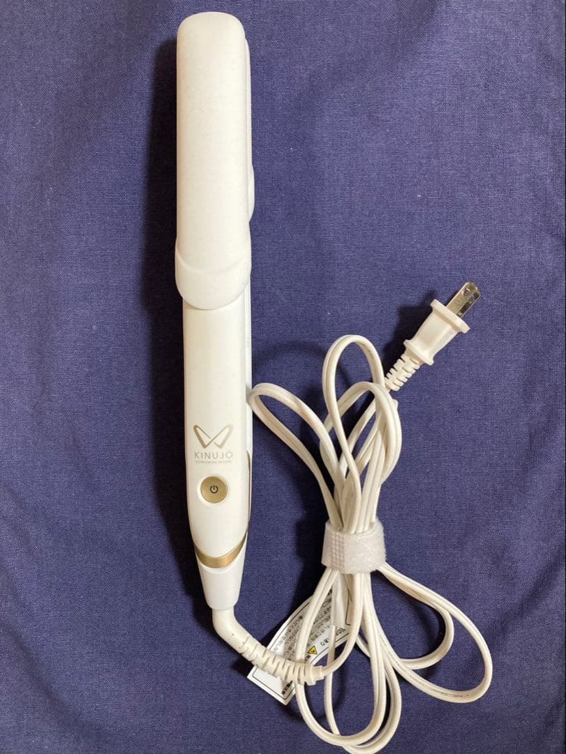 絹女 KINUJO ストレートアイロンDS200 ホワイト