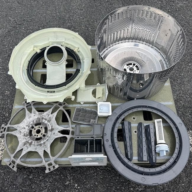 地域限定送料無料　美品 SHARP シャープ ドラム式洗濯乾燥機 ES-W111