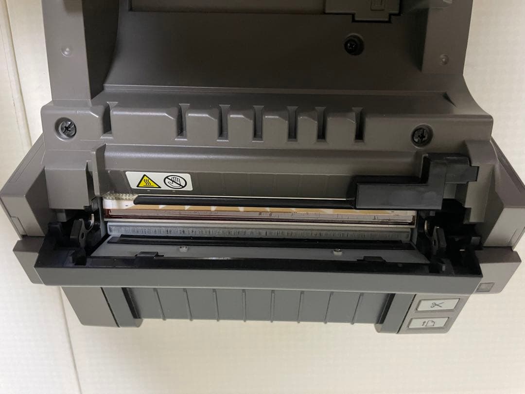 ピータッチ　P-touch QL-1050 ブラザー　ラベルプリンター