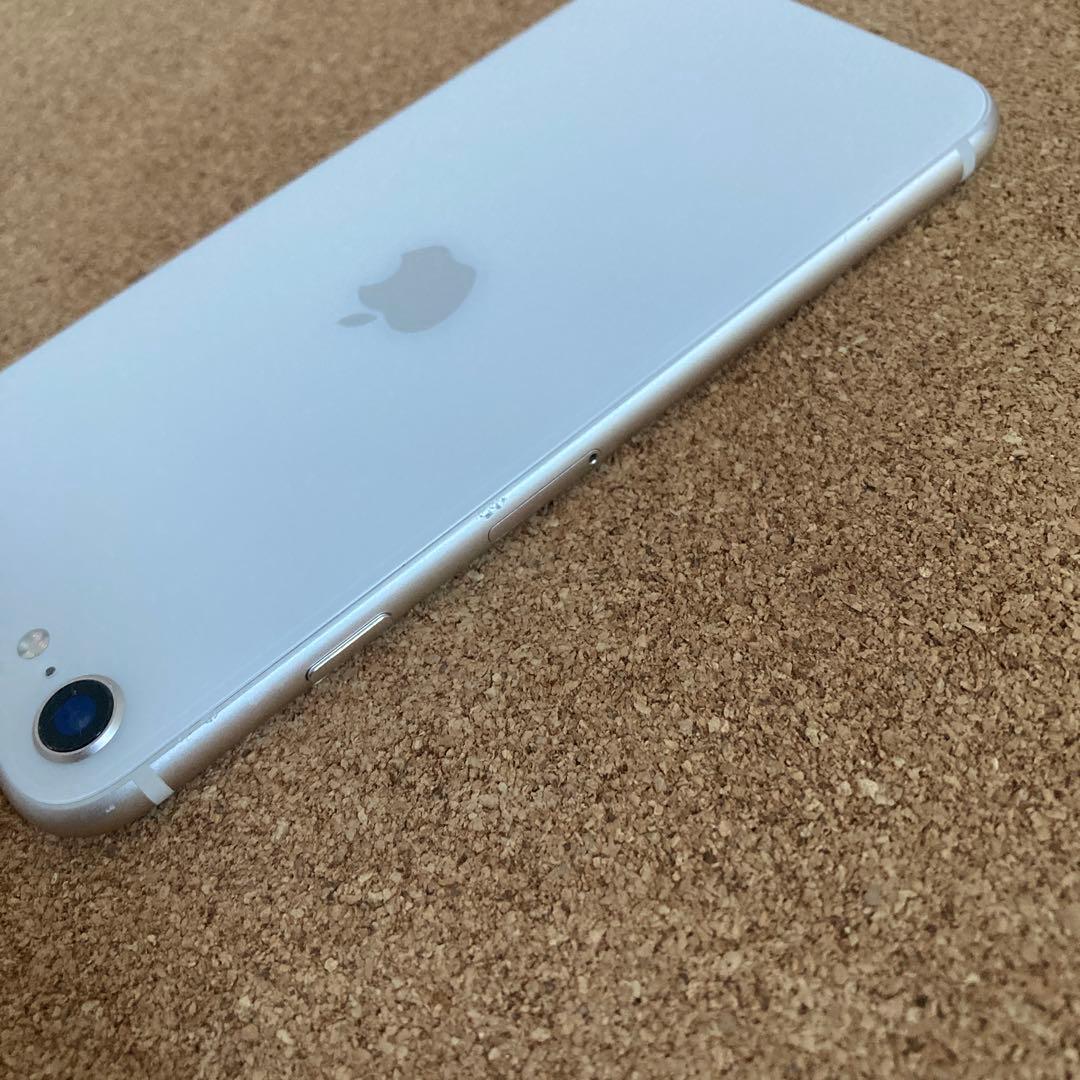 740【早い者勝ち】電池最良好☆iPhoneSE3 128GB SIMフリー☆