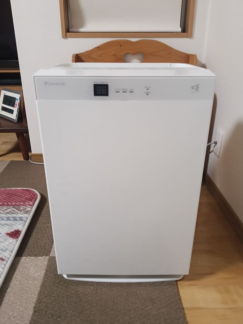 空気清浄機 ダイキン MCK70TE4-W 17年製 ホワイト