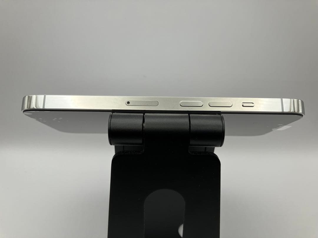 iPhone 13 Pro シルバー 256GB 中古品