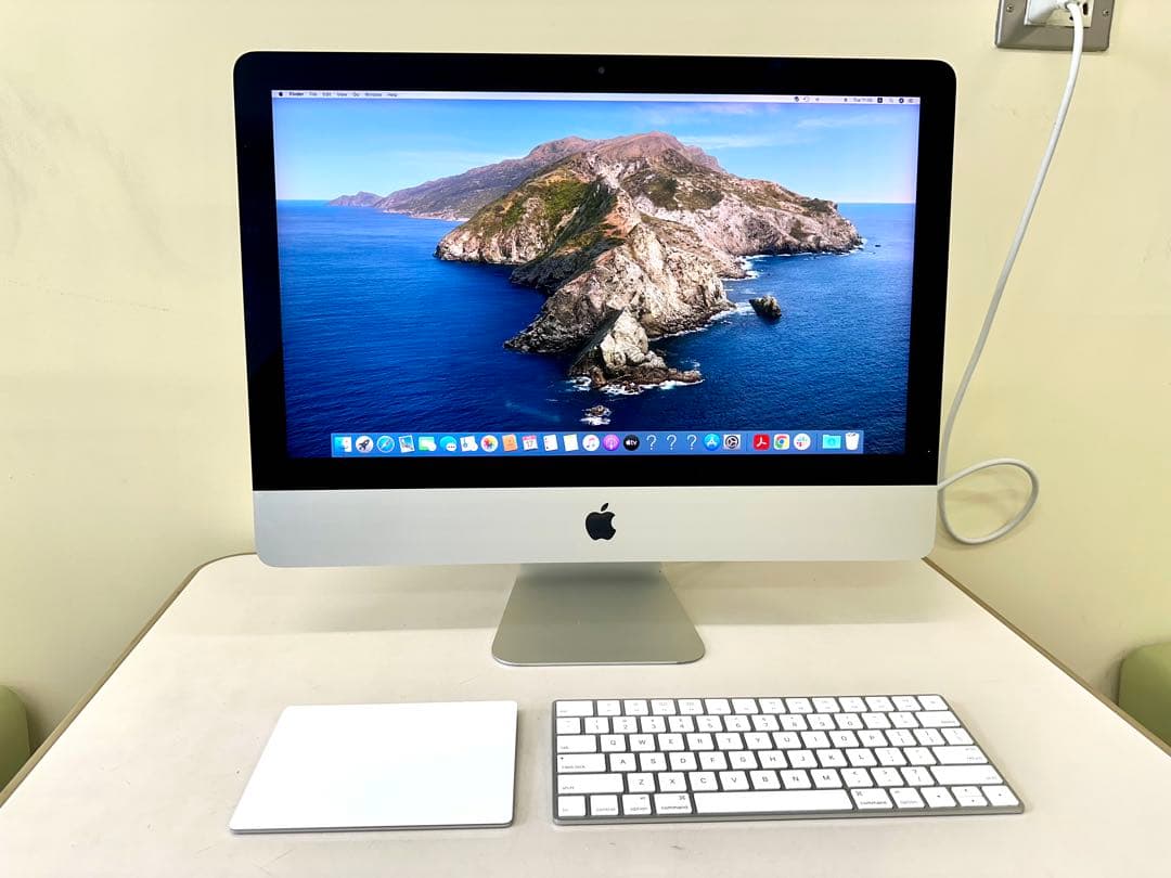 【Retina 4K】iMac 21.5インチ Late 2015 / 現状品