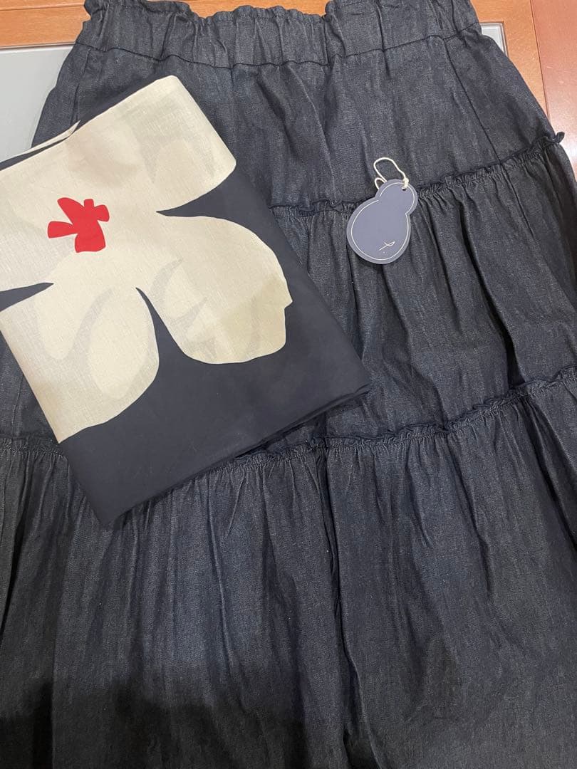 現行品新品パラスパレス　風呂敷付デニムスカート