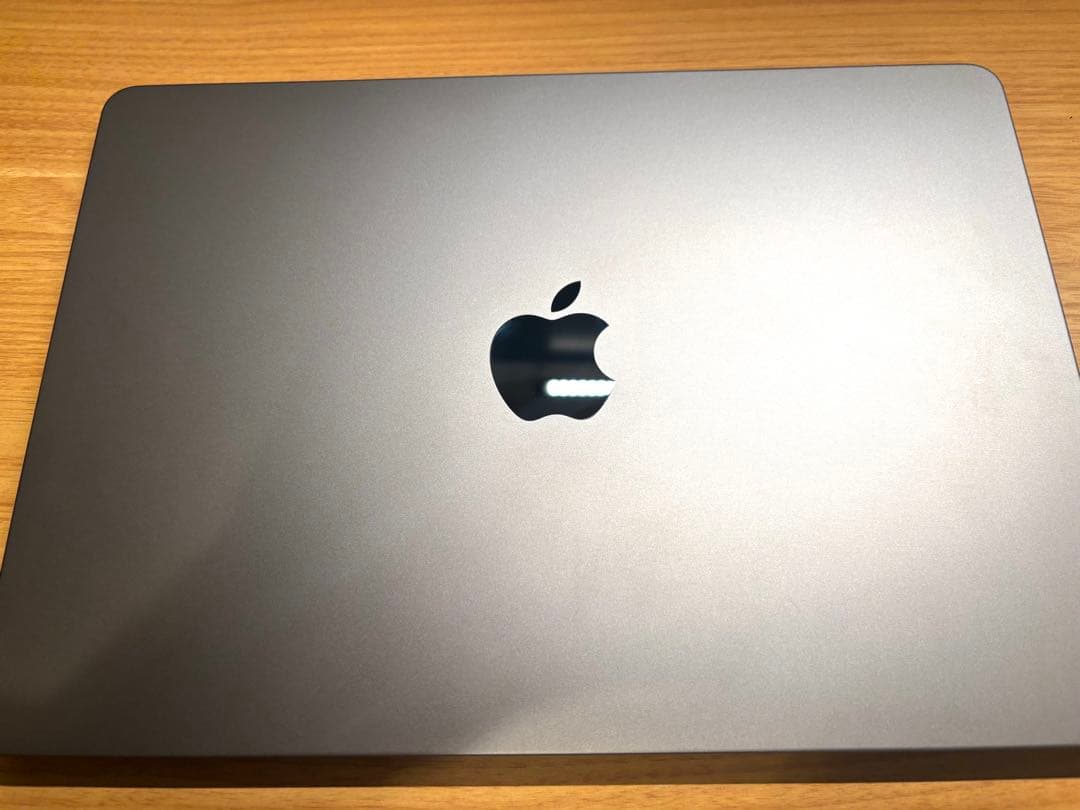 M3チップ搭載 13インチ MacBook Air スペースグレイ