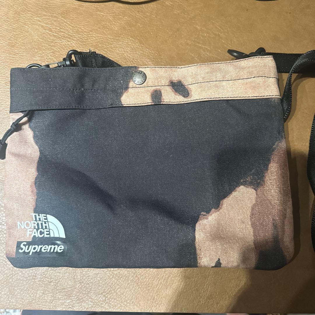 THE NORTH FACE × Supreme サコッシュ カモフラージュ