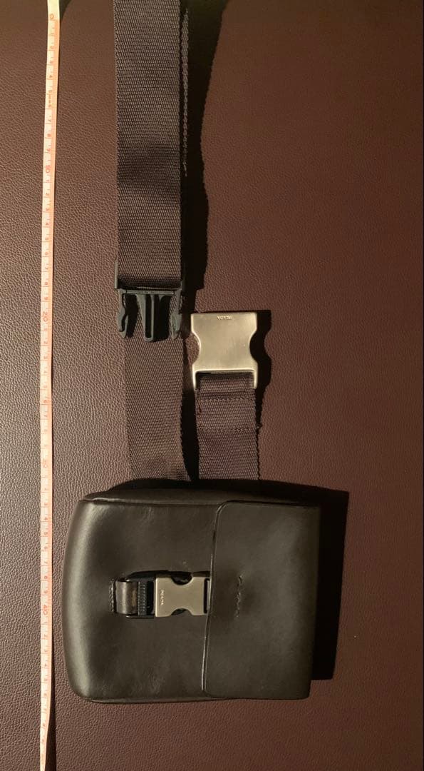 レア！プラダ　ウエストポーチ　ショルダーバック