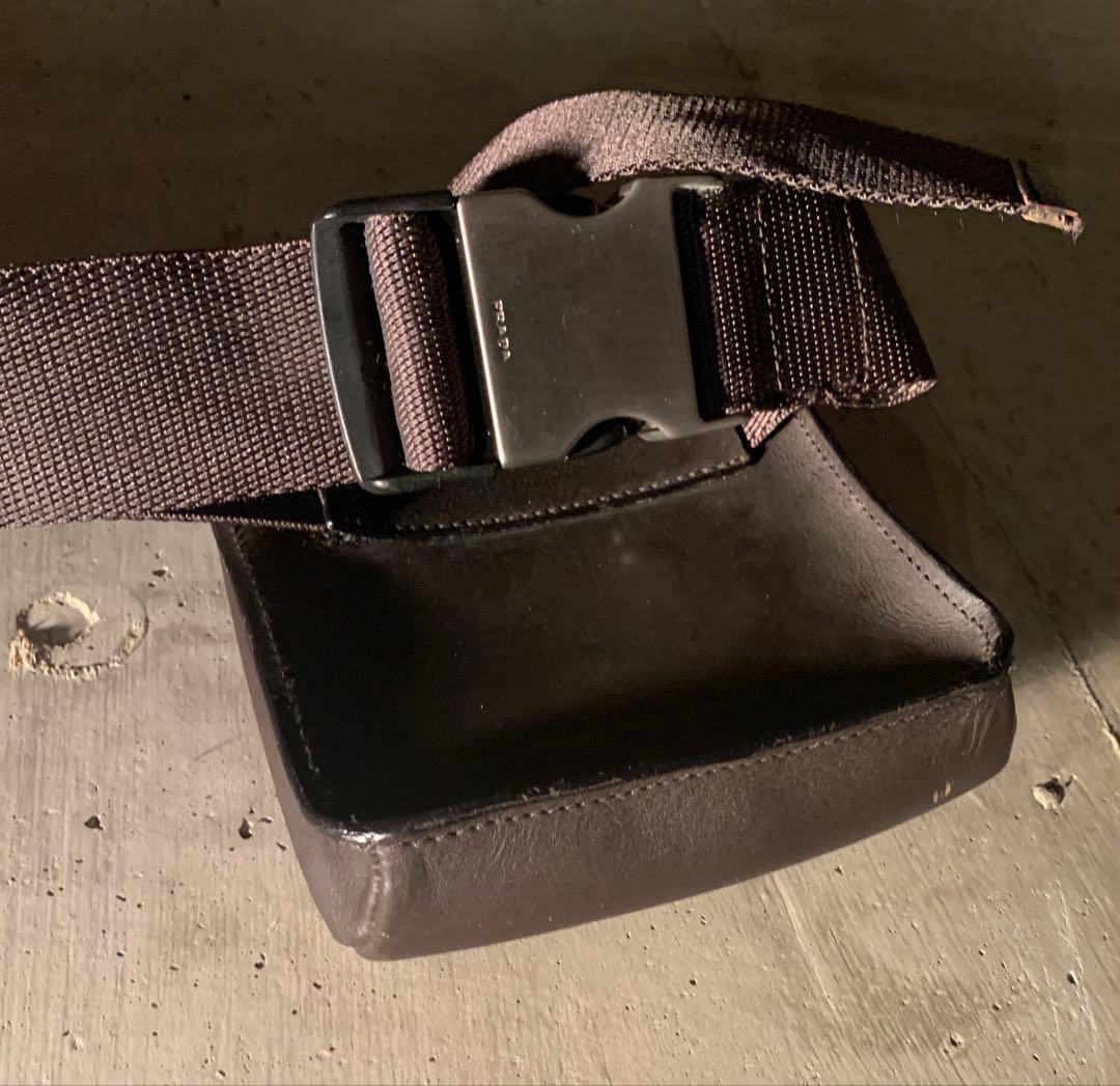 レア！プラダ　ウエストポーチ　ショルダーバック