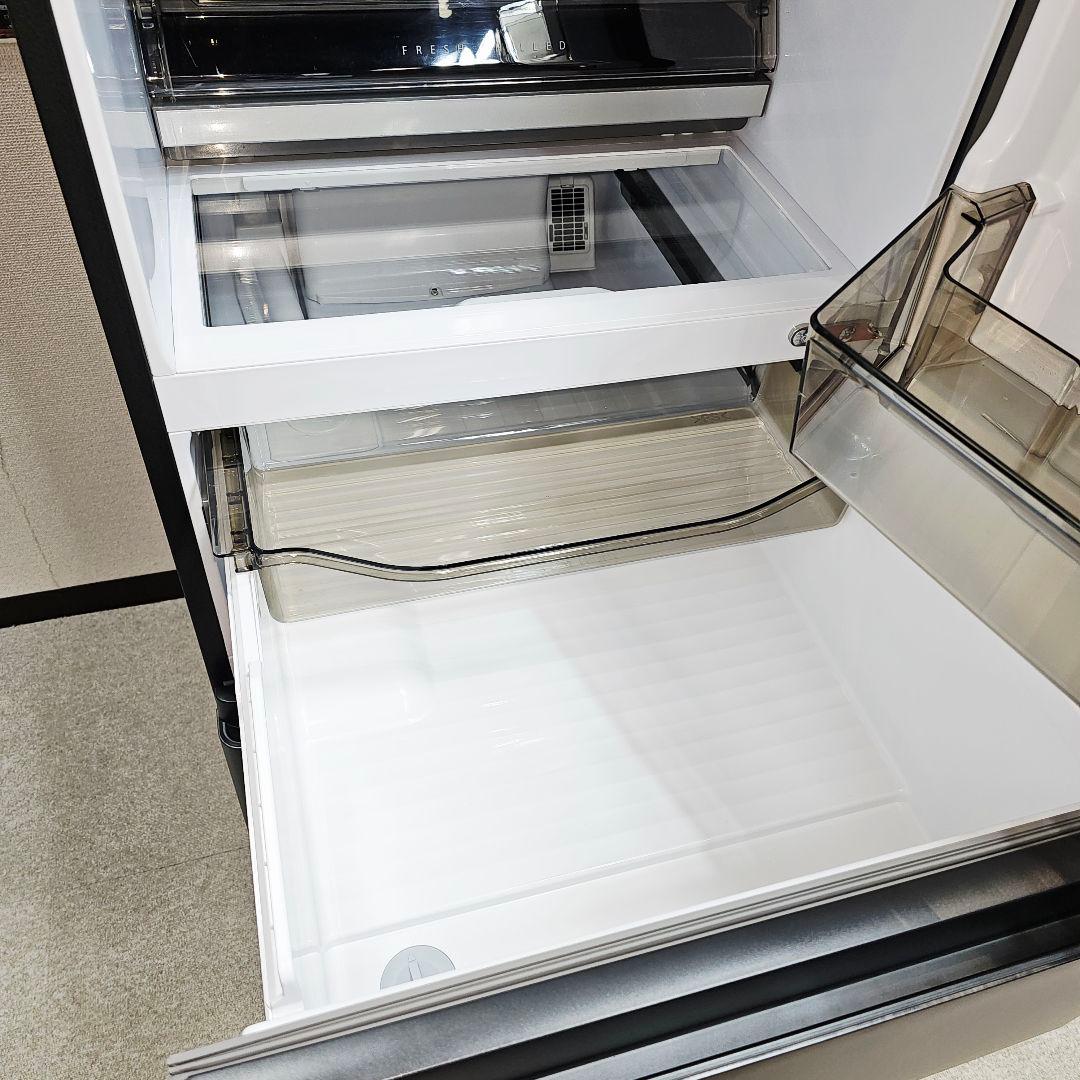 AQUA 2025年 4ドア、東京23区全域送料無料