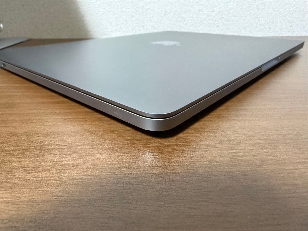 Apple MacBook Pro 13インチ M2 24GB 1TB SSD