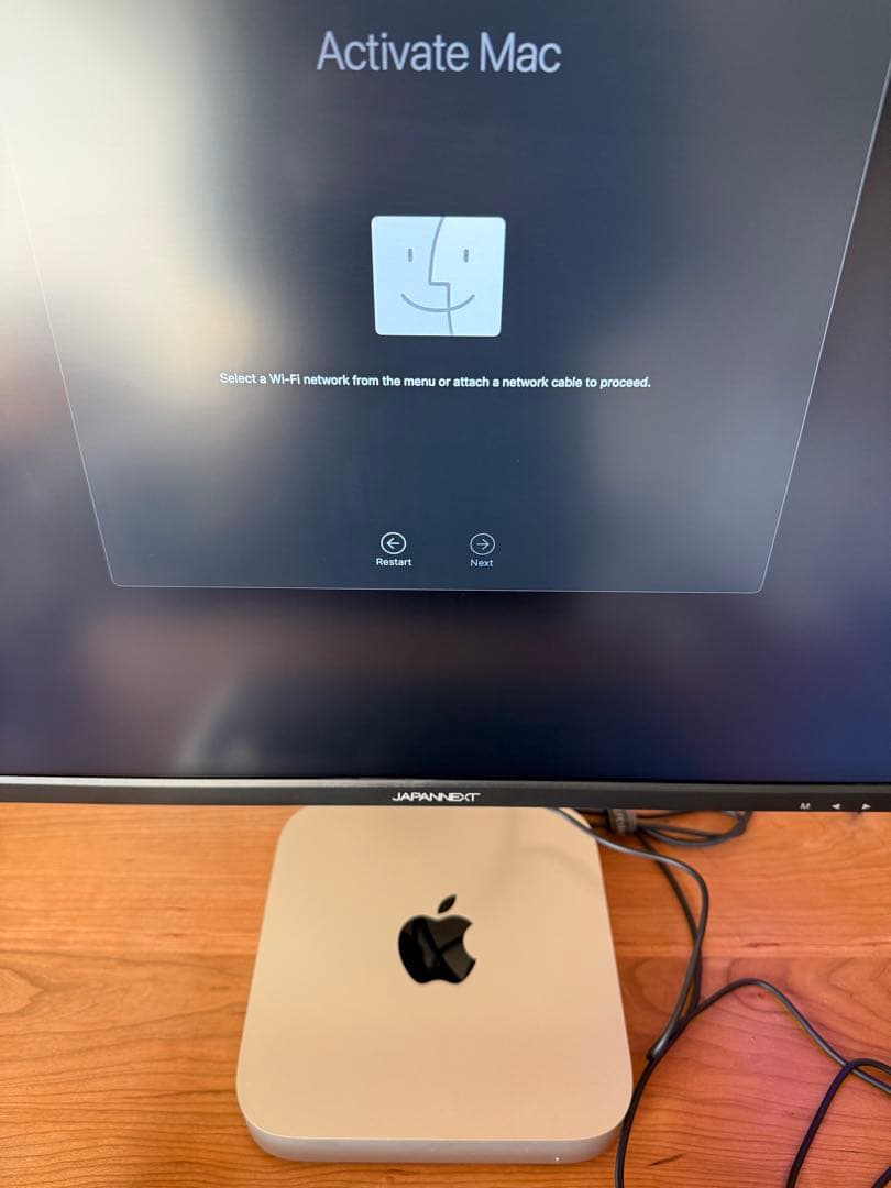 【美品】Mac mini M2チップ（8GBメモリ256GB）保証〜2025/3