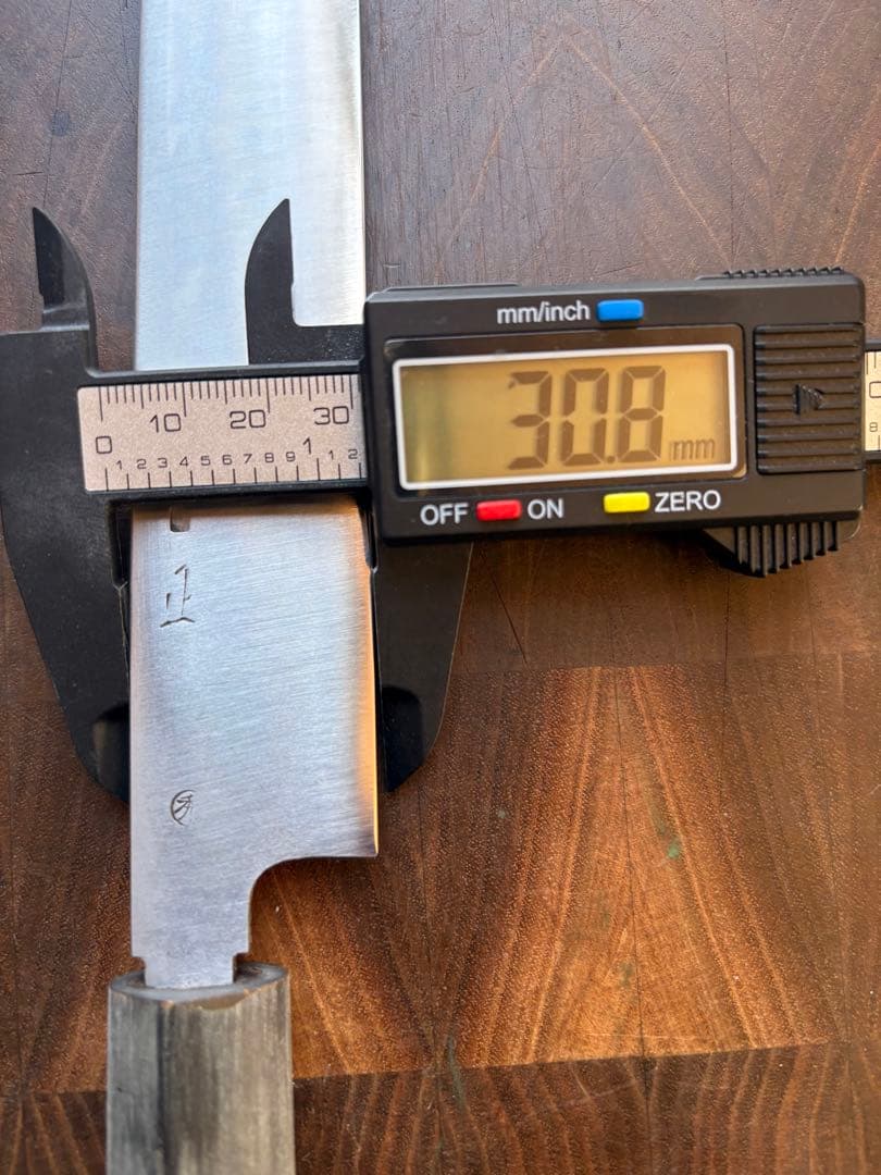 正本　築地　秀　切付　筋引　300mm 尺　包丁　和包丁　研ぎ済　朴水牛柄