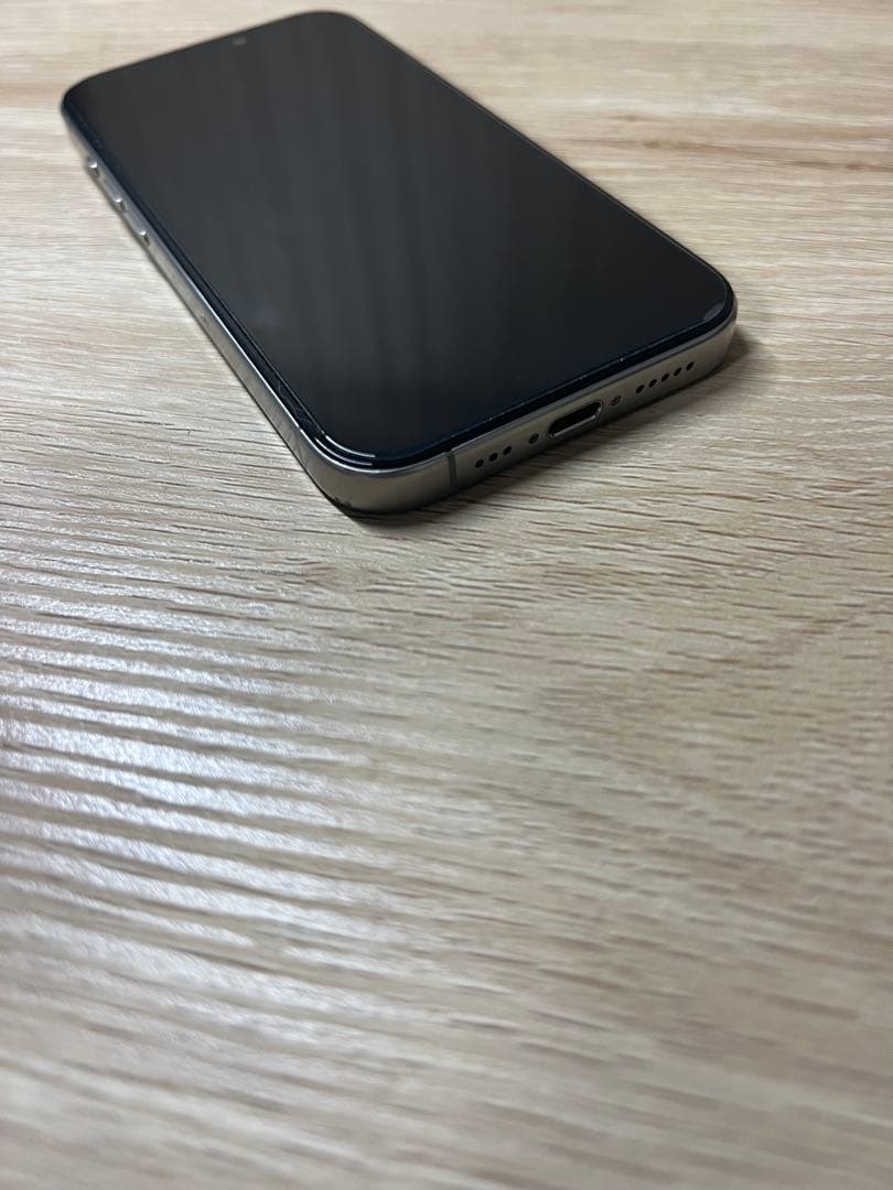 Apple iPhone 15pro 128GB ナチュラルチタニウム　ジャンク