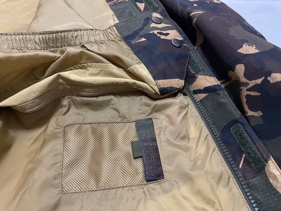 BURTON バートン GORE-TEX RADIAL JACKET 迷彩 M