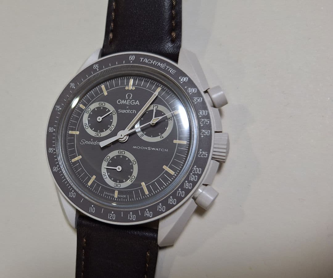 スウォッチ　オメガ　MISSION ON EARTH - DESERT