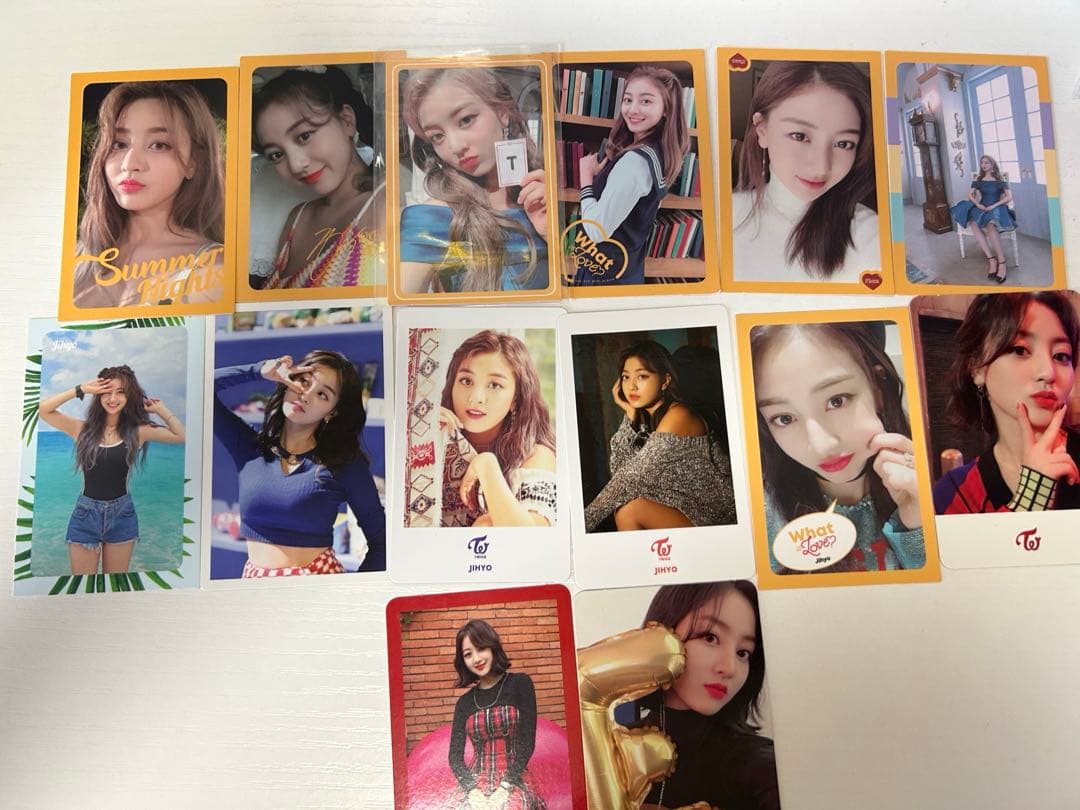 TWICE トレカ ジヒョ