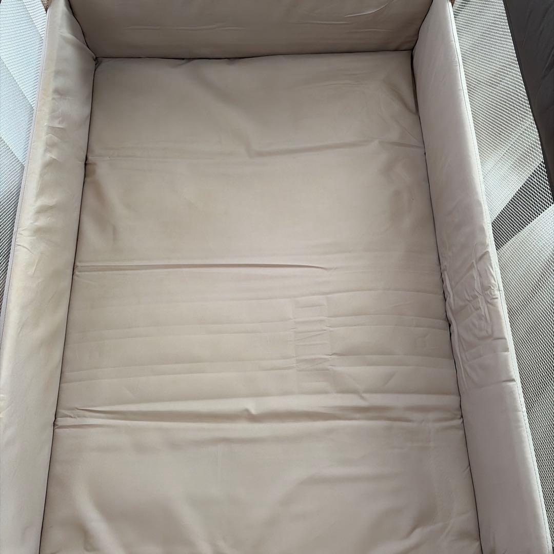 Apricaココネル折りたたみメッシュベビーベッド ブラウン