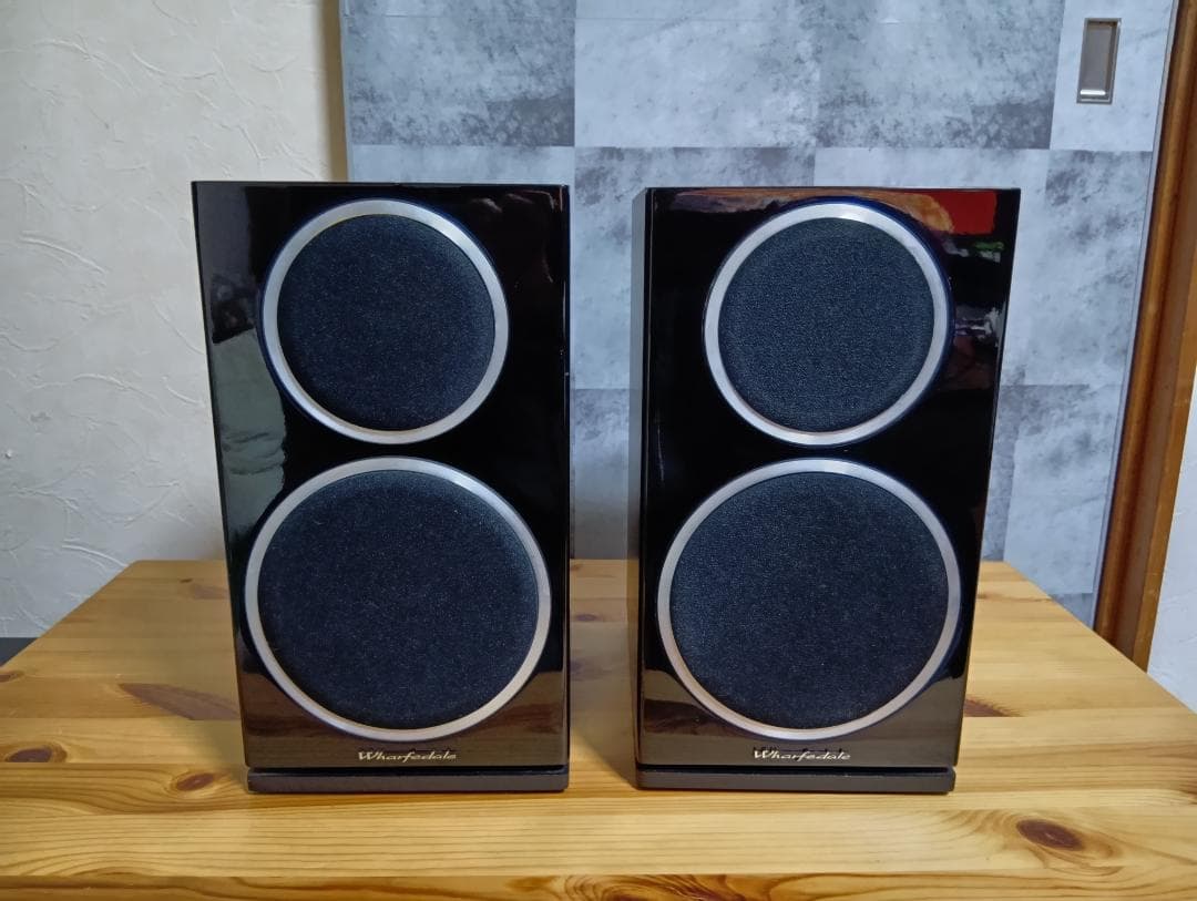 ワーフェデールWharfedale Diamond 220 スピーカー ペア