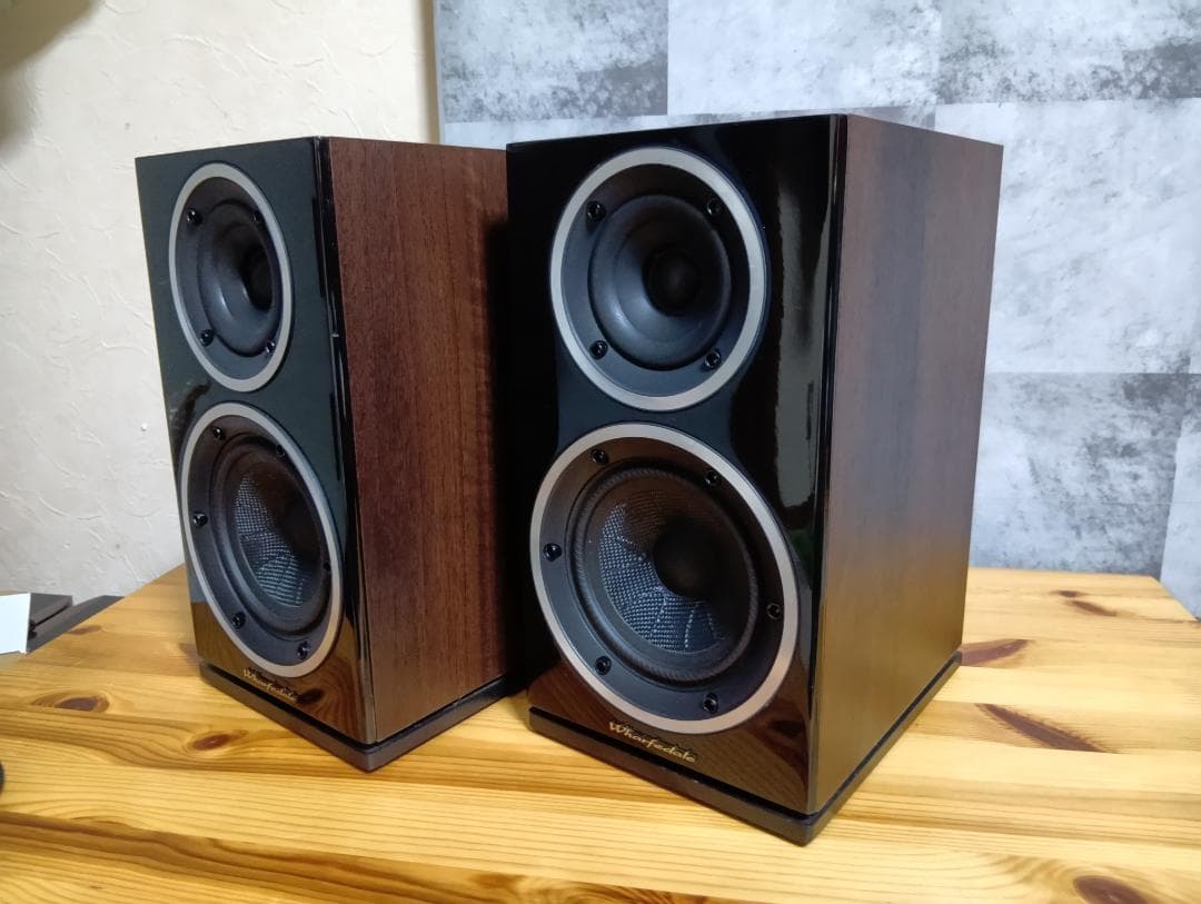 ワーフェデールWharfedale Diamond 220 スピーカー ペア