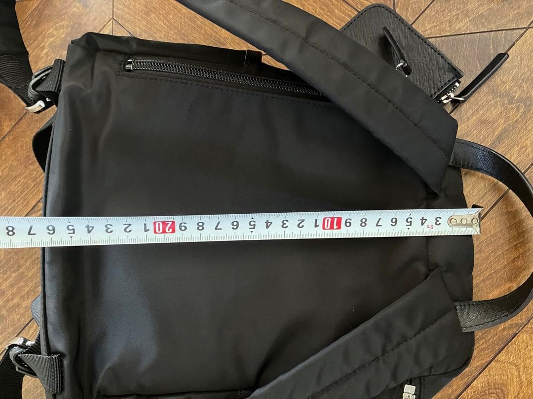 【美品】agnes b. ナイロンブラックバックパック ポーチ付　アニエスベー