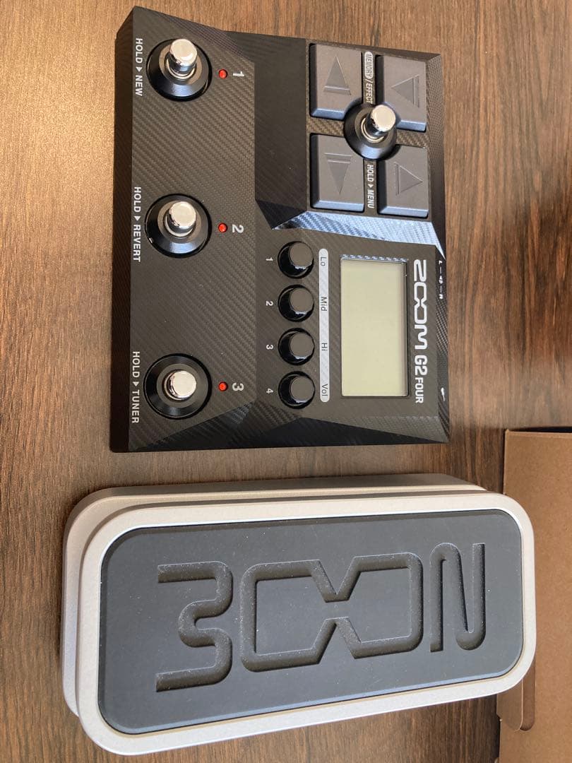 ZOOM G2 FOUR & FP02M セット